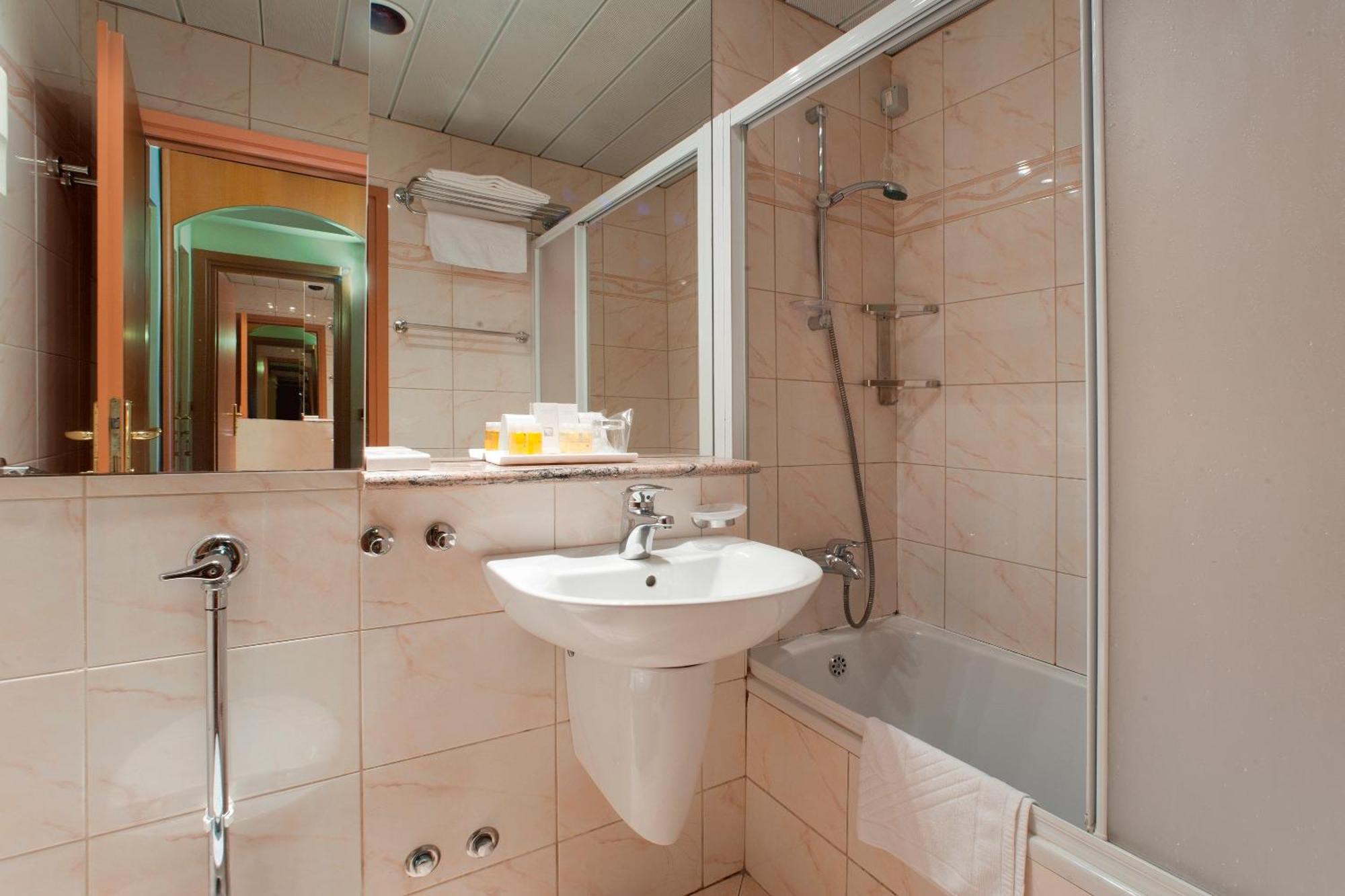 Classic Familiekamer met Balkon - aan Zee