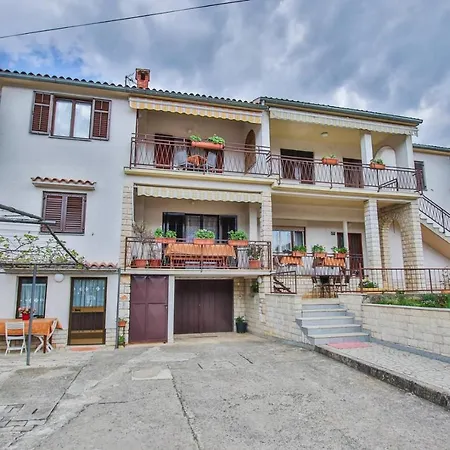 Apartments Mendikovic-3