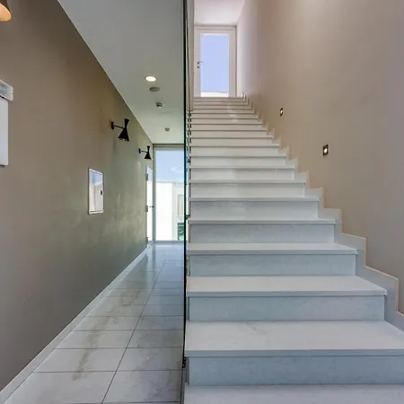 Abn Residence-3